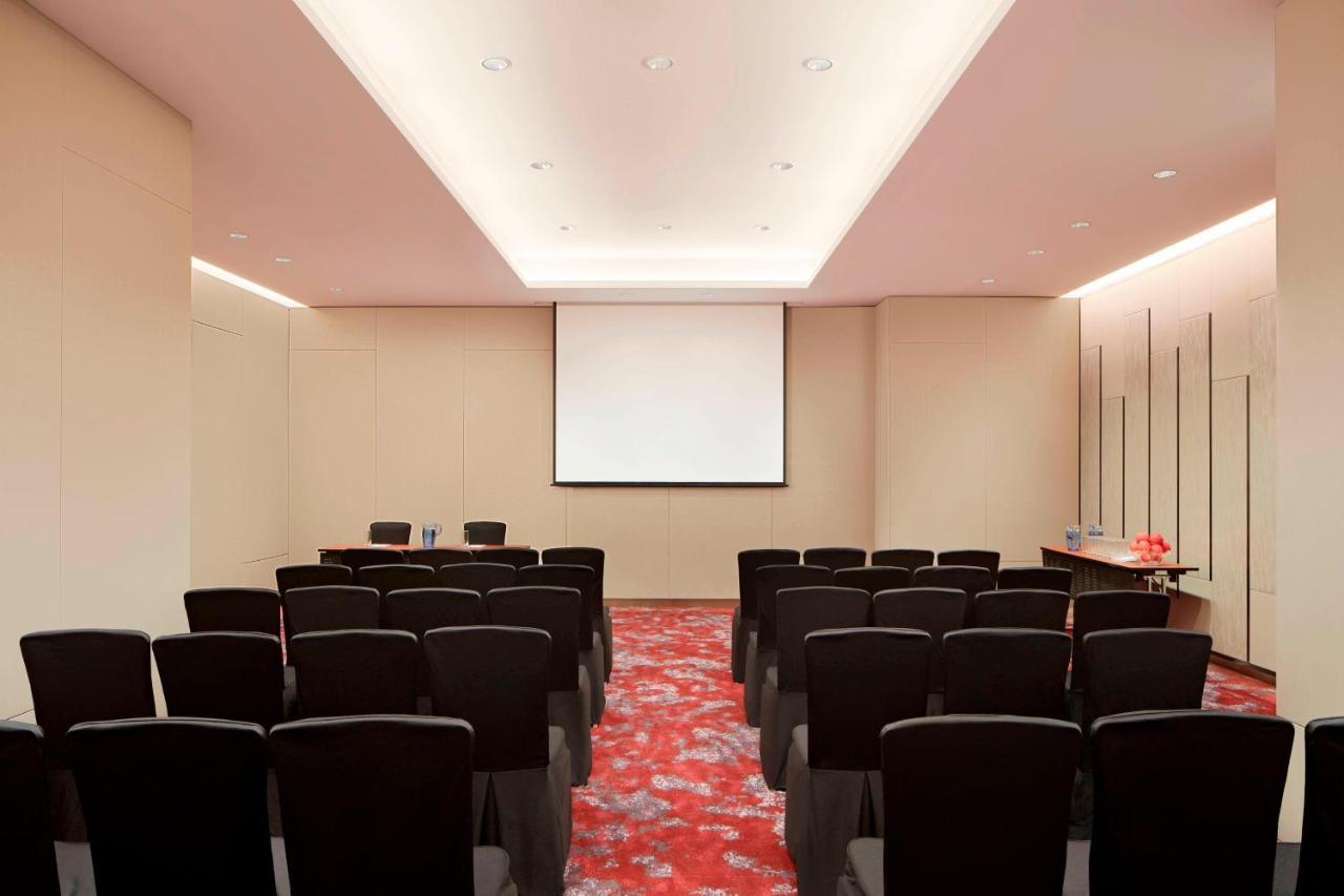 Sheraton Towers 5* Singapura